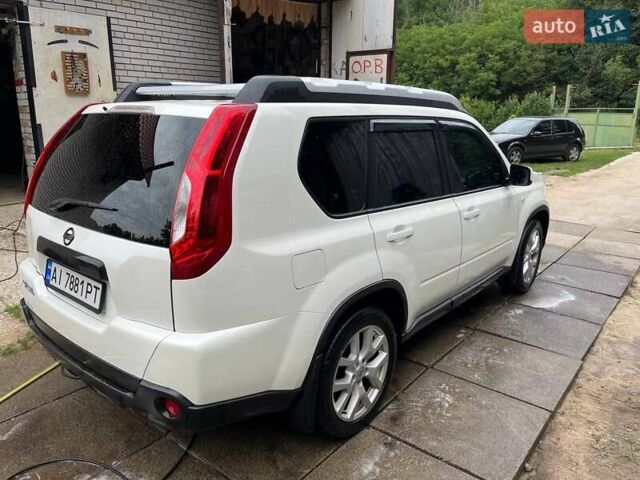 Білий Ніссан ІксТрейл, об'ємом двигуна 2 л та пробігом 179 тис. км за 13300 $, фото 26 на Automoto.ua