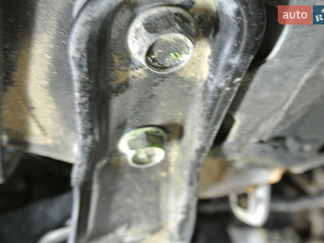 Білий Ніссан ІксТрейл, об'ємом двигуна 2 л та пробігом 230 тис. км за 13999 $, фото 88 на Automoto.ua