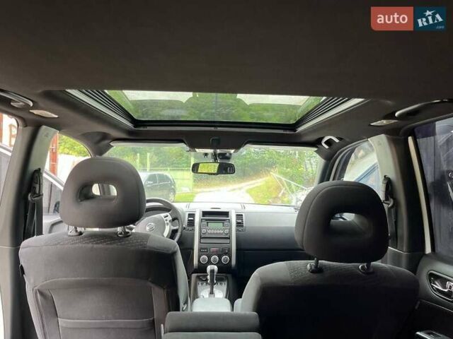 Білий Ніссан ІксТрейл, об'ємом двигуна 2 л та пробігом 179 тис. км за 13300 $, фото 30 на Automoto.ua