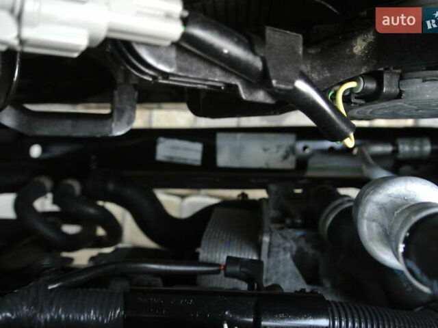 Білий Ніссан ІксТрейл, об'ємом двигуна 2 л та пробігом 230 тис. км за 13999 $, фото 54 на Automoto.ua