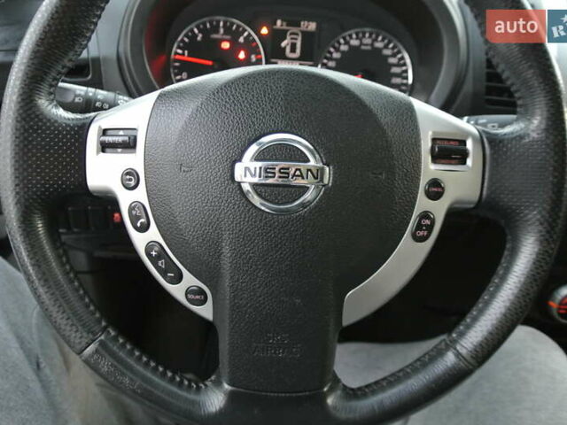 Білий Ніссан ІксТрейл, об'ємом двигуна 2 л та пробігом 230 тис. км за 13999 $, фото 46 на Automoto.ua