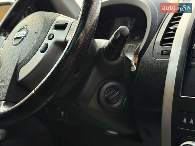 Ниссан ИксТрейл 2013 в Тячеве на Automoto.ua Белый Ниссан ИксТрейл, объемом двигателя 2 л и пробегом 261 тыс. км за 11900 $, фото 35 на Automoto.ua