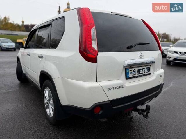 Белый Ниссан ИксТрейл, объемом двигателя 2 л и пробегом 240 тыс. км за 11000 $, фото 26 на Automoto.ua