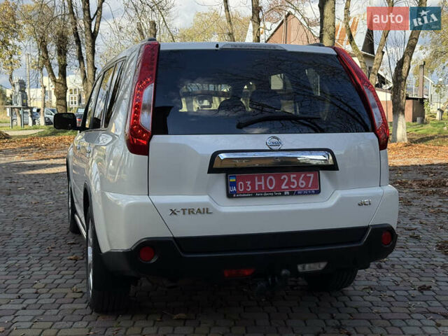 Ниссан ИксТрейл 2013 в Тячеве на Automoto.ua Белый Ниссан ИксТрейл, объемом двигателя 2 л и пробегом 261 тыс. км за 11900 $, фото 15 на Automoto.ua