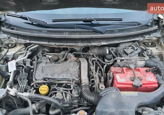 Белый Ниссан ИксТрейл, объемом двигателя 2 л и пробегом 279 тыс. км за 12900 $, фото 19 на Automoto.ua