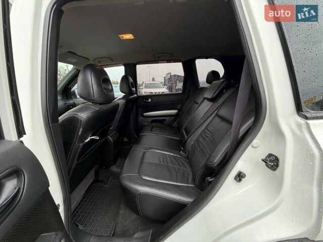 Белый Ниссан ИксТрейл, объемом двигателя 2 л и пробегом 240 тыс. км за 11000 $, фото 30 на Automoto.ua