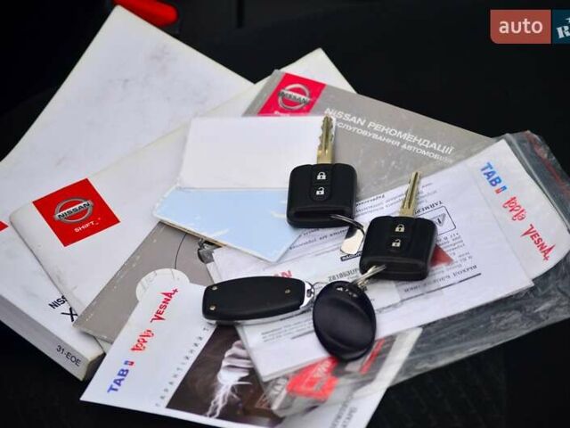 Белый Ниссан ИксТрейл, объемом двигателя 2 л и пробегом 121 тыс. км за 13800 $, фото 23 на Automoto.ua