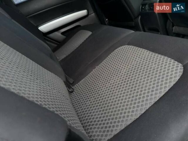 Белый Ниссан ИксТрейл, объемом двигателя 2 л и пробегом 170 тыс. км за 10450 $, фото 35 на Automoto.ua