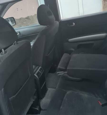 Белый Ниссан ИксТрейл, объемом двигателя 2 л и пробегом 279 тыс. км за 12900 $, фото 12 на Automoto.ua