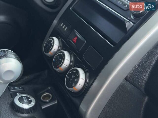 Белый Ниссан ИксТрейл, объемом двигателя 2 л и пробегом 170 тыс. км за 10450 $, фото 42 на Automoto.ua