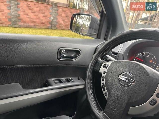 Ниссан ИксТрейл 2013 в Киеве на Automoto.ua Белый Ниссан ИксТрейл, объемом двигателя 2 л и пробегом 235 тыс. км за 13500 $, фото 12 на Automoto.ua