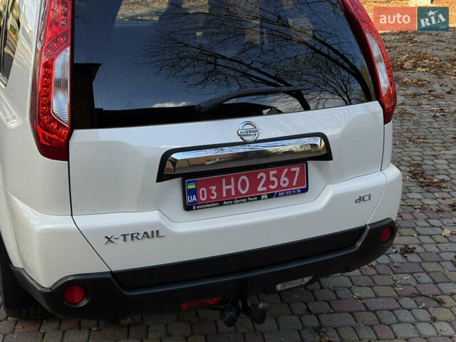 Ниссан ИксТрейл 2013 в Тячеве на Automoto.ua Белый Ниссан ИксТрейл, объемом двигателя 2 л и пробегом 261 тыс. км за 11900 $, фото 20 на Automoto.ua
