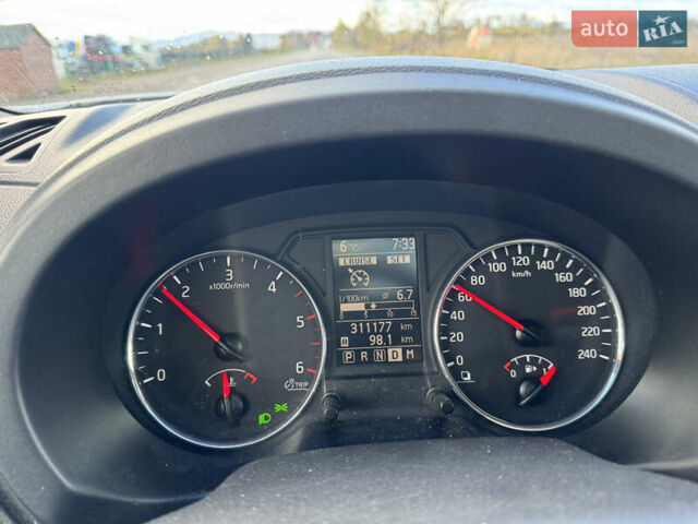 Ниссан ИксТрейл 2013 в Тячеве на Automoto.ua Белый Ниссан ИксТрейл, объемом двигателя 2 л и пробегом 311 тыс. км за 15000 $, фото 9 на Automoto.ua