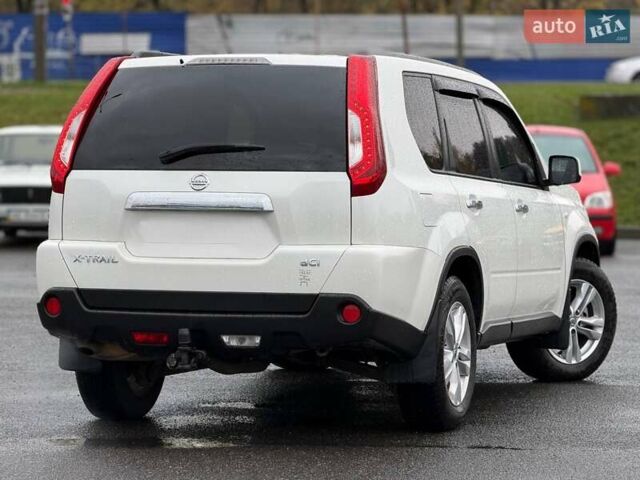 Белый Ниссан ИксТрейл, объемом двигателя 2 л и пробегом 240 тыс. км за 11000 $, фото 16 на Automoto.ua