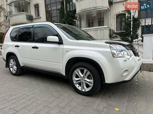 Білий Ніссан ІксТрейл, об'ємом двигуна 2 л та пробігом 147 тис. км за 12500 $, фото 11 на Automoto.ua