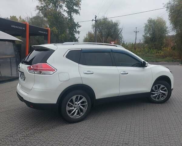 Белый Ниссан ИксТрейл, объемом двигателя 2 л и пробегом 176 тыс. км за 15500 $, фото 11 на Automoto.ua