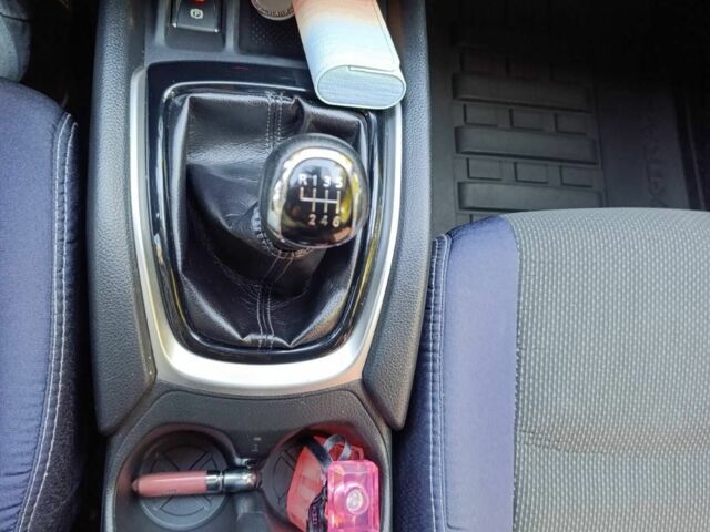 Белый Ниссан ИксТрейл, объемом двигателя 1.6 л и пробегом 93 тыс. км за 16500 $, фото 6 на Automoto.ua