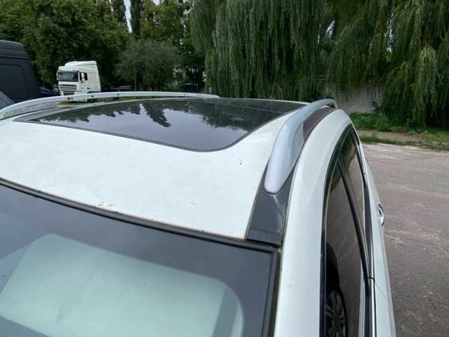 Белый Ниссан ИксТрейл, объемом двигателя 2.5 л и пробегом 200 тыс. км за 14200 $, фото 8 на Automoto.ua