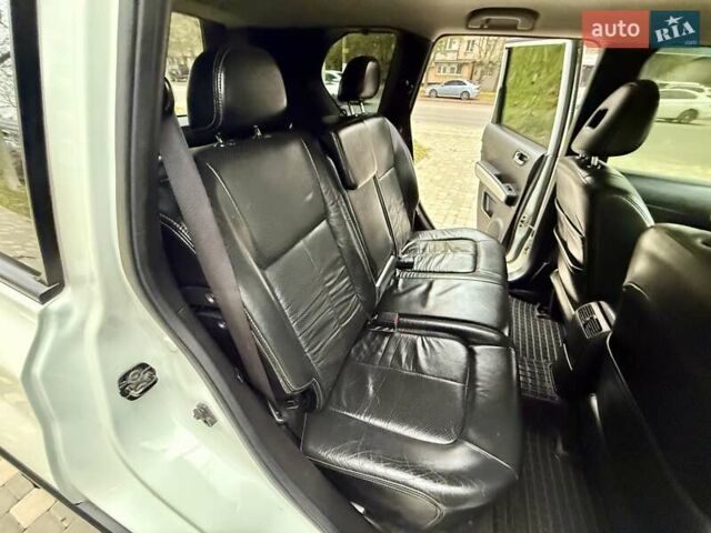 Білий Ніссан ІксТрейл, об'ємом двигуна 2 л та пробігом 147 тис. км за 9999 $, фото 63 на Automoto.ua