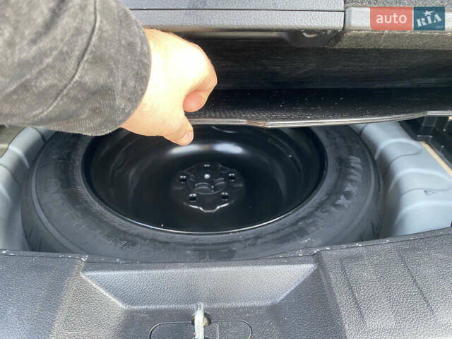 Белый Ниссан ИксТрейл, объемом двигателя 1.6 л и пробегом 190 тыс. км за 15500 $, фото 14 на Automoto.ua