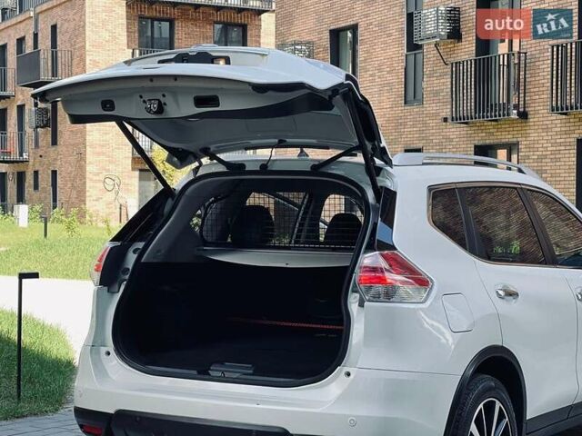 Белый Ниссан ИксТрейл, объемом двигателя 1.6 л и пробегом 154 тыс. км за 16500 $, фото 18 на Automoto.ua