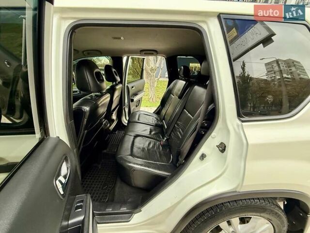 Білий Ніссан ІксТрейл, об'ємом двигуна 2 л та пробігом 147 тис. км за 9999 $, фото 59 на Automoto.ua