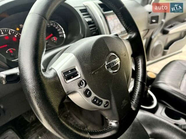 Білий Ніссан ІксТрейл, об'ємом двигуна 2 л та пробігом 147 тис. км за 9999 $, фото 38 на Automoto.ua