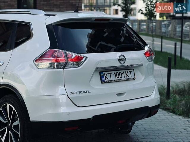 Белый Ниссан ИксТрейл, объемом двигателя 1.6 л и пробегом 154 тыс. км за 16500 $, фото 9 на Automoto.ua