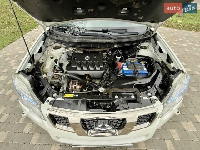 Білий Ніссан ІксТрейл, об'ємом двигуна 2 л та пробігом 147 тис. км за 9999 $, фото 70 на Automoto.ua