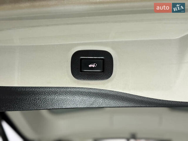 Белый Ниссан ИксТрейл, объемом двигателя 1.6 л и пробегом 122 тыс. км за 17900 $, фото 43 на Automoto.ua