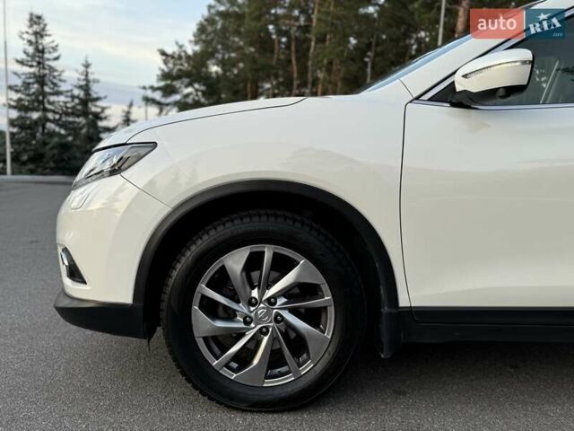 Білий Ніссан ІксТрейл, об'ємом двигуна 2 л та пробігом 153 тис. км за 14800 $, фото 23 на Automoto.ua