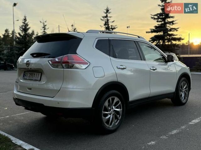 Білий Ніссан ІксТрейл, об'ємом двигуна 2 л та пробігом 153 тис. км за 14800 $, фото 7 на Automoto.ua