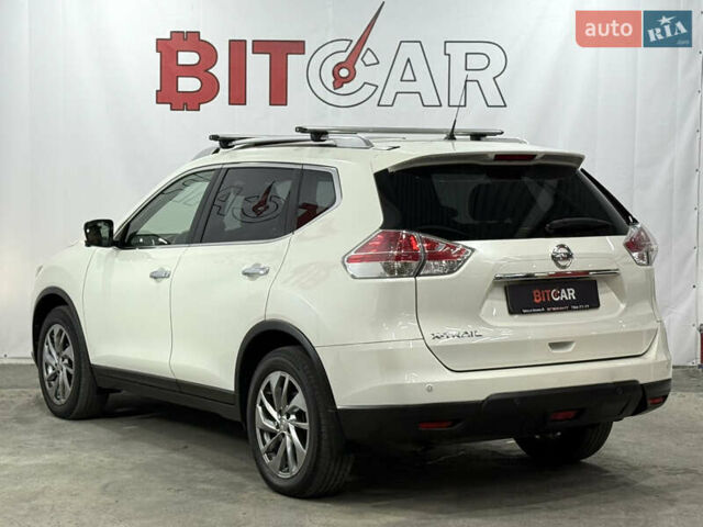 Белый Ниссан ИксТрейл, объемом двигателя 1.6 л и пробегом 122 тыс. км за 17900 $, фото 8 на Automoto.ua