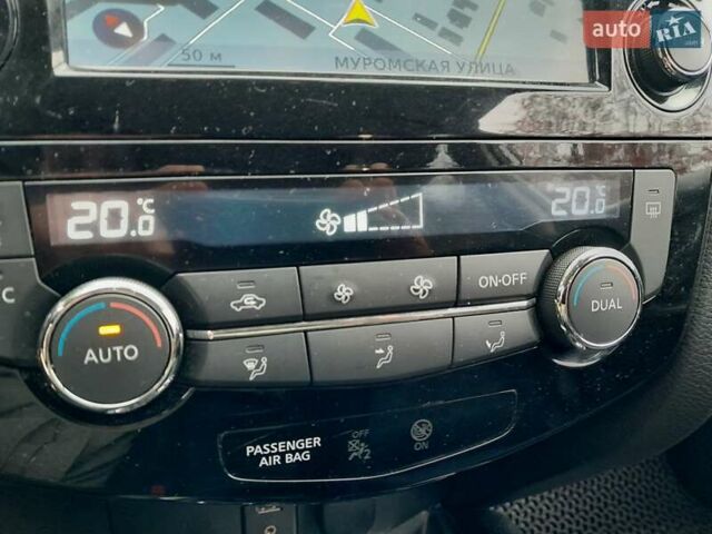 Білий Ніссан ІксТрейл, об'ємом двигуна 1.6 л та пробігом 174 тис. км за 15999 $, фото 26 на Automoto.ua