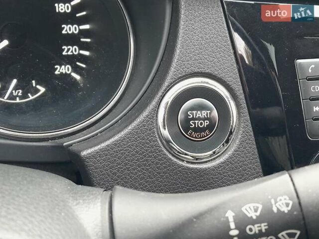 Білий Ніссан ІксТрейл, об'ємом двигуна 1.6 л та пробігом 174 тис. км за 15999 $, фото 34 на Automoto.ua