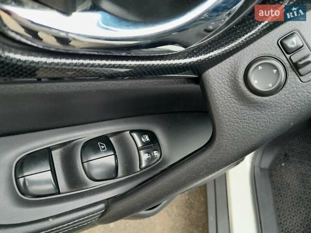 Білий Ніссан ІксТрейл, об'ємом двигуна 1.6 л та пробігом 174 тис. км за 15999 $, фото 28 на Automoto.ua