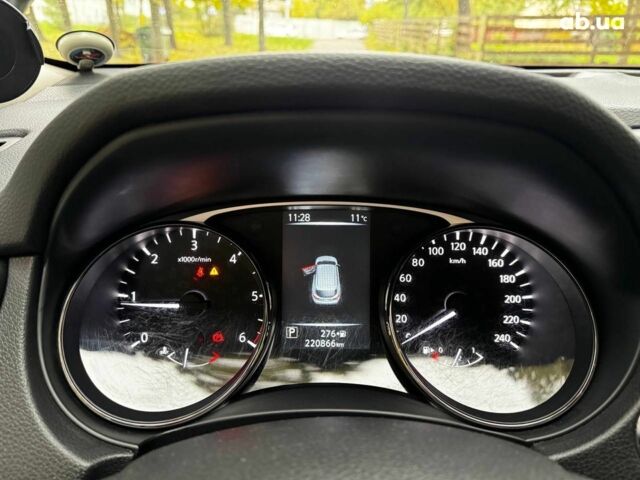 Белый Ниссан ИксТрейл, объемом двигателя 1.6 л и пробегом 222 тыс. км за 16340 $, фото 16 на Automoto.ua