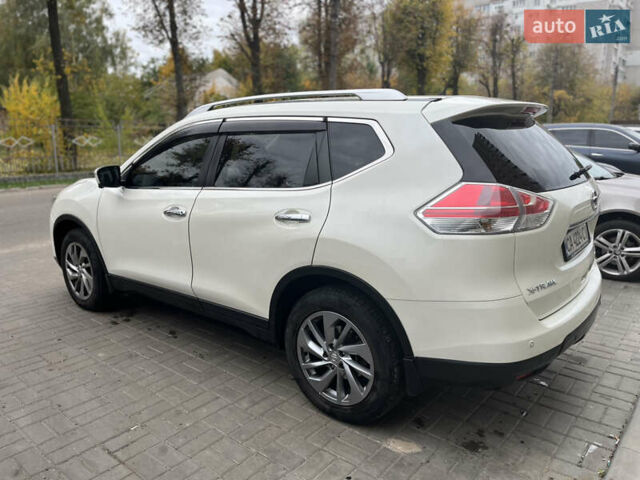Білий Ніссан ІксТрейл, об'ємом двигуна 2 л та пробігом 122 тис. км за 15500 $, фото 1 на Automoto.ua