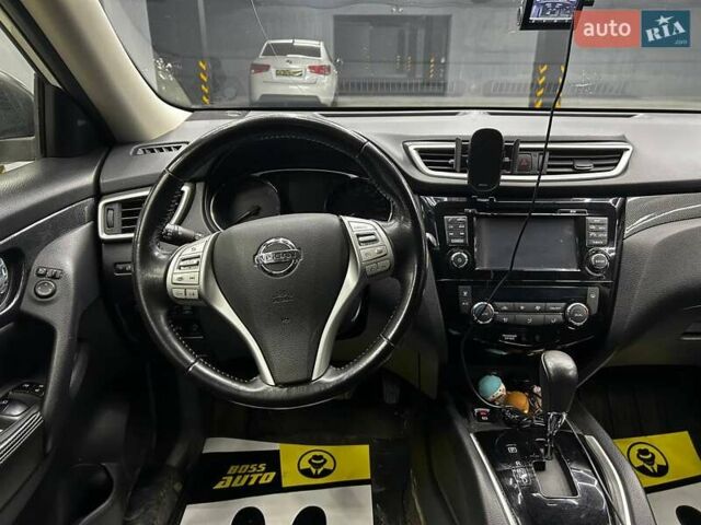 Белый Ниссан ИксТрейл, объемом двигателя 2 л и пробегом 203 тыс. км за 20500 $, фото 9 на Automoto.ua