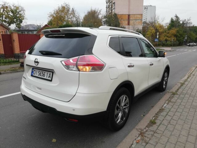 Белый Ниссан ИксТрейл, объемом двигателя 1.6 л и пробегом 174 тыс. км за 15799 $, фото 1 на Automoto.ua