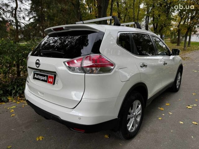 Белый Ниссан ИксТрейл, объемом двигателя 1.6 л и пробегом 222 тыс. км за 16340 $, фото 5 на Automoto.ua