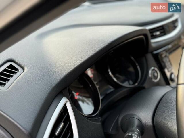 Білий Ніссан ІксТрейл, об'ємом двигуна 2 л та пробігом 153 тис. км за 14800 $, фото 40 на Automoto.ua