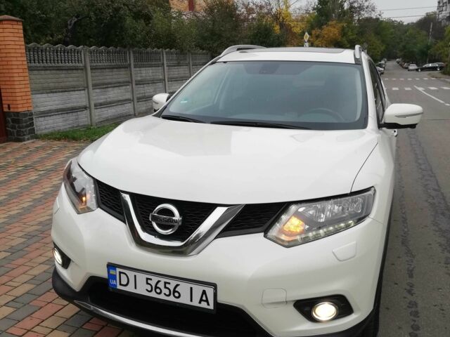 Белый Ниссан ИксТрейл, объемом двигателя 1.6 л и пробегом 174 тыс. км за 15799 $, фото 7 на Automoto.ua