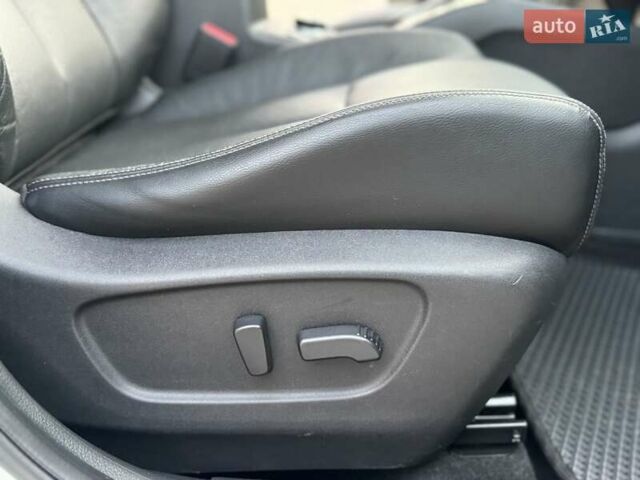 Білий Ніссан ІксТрейл, об'ємом двигуна 2 л та пробігом 153 тис. км за 14800 $, фото 62 на Automoto.ua