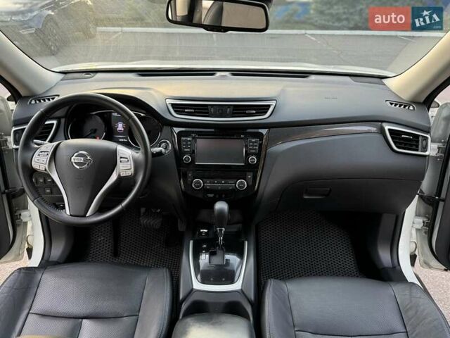 Білий Ніссан ІксТрейл, об'ємом двигуна 2 л та пробігом 153 тис. км за 14800 $, фото 71 на Automoto.ua