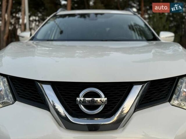 Білий Ніссан ІксТрейл, об'ємом двигуна 2 л та пробігом 153 тис. км за 14800 $, фото 17 на Automoto.ua