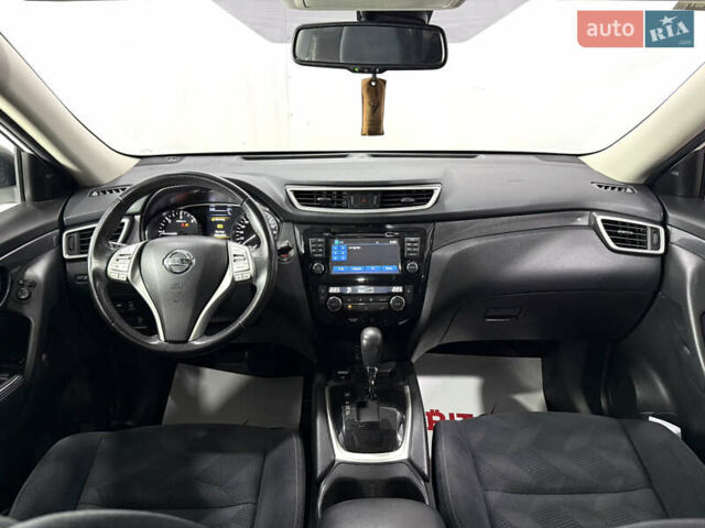 Белый Ниссан ИксТрейл, объемом двигателя 1.6 л и пробегом 122 тыс. км за 17900 $, фото 25 на Automoto.ua