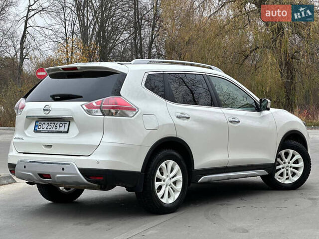 Білий Ніссан ІксТрейл, об'ємом двигуна 2 л та пробігом 90 тис. км за 17999 $, фото 17 на Automoto.ua