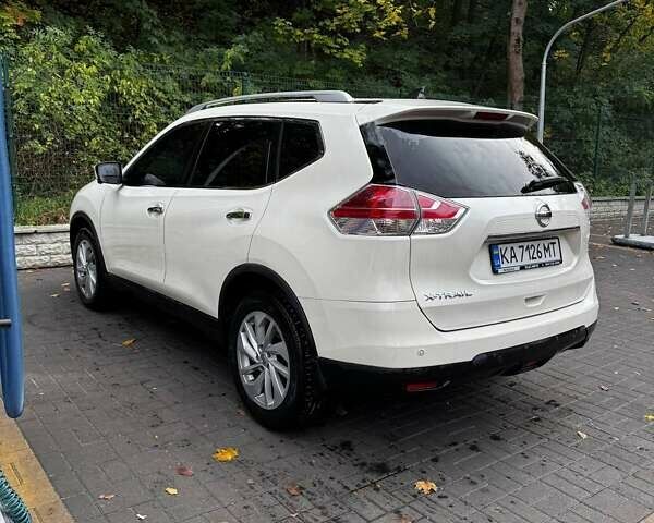 Білий Ніссан ІксТрейл, об'ємом двигуна 1.6 л та пробігом 227 тис. км за 16150 $, фото 1 на Automoto.ua
