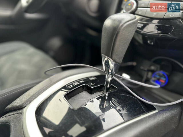 Білий Ніссан ІксТрейл, об'ємом двигуна 2 л та пробігом 90 тис. км за 17999 $, фото 52 на Automoto.ua